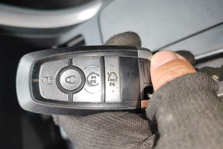 Used Ford Mondeo 2017 EcoBoost 180 Luxury Model
