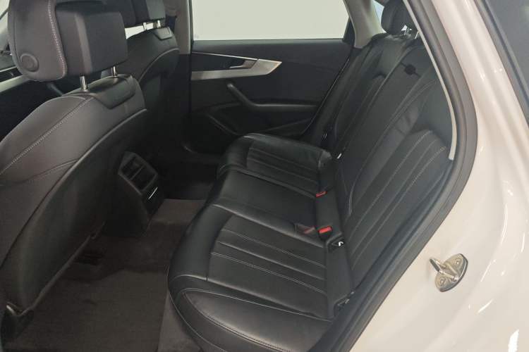 Used Audi A4L 2023 40 TFSI Fashion Dynamic Model Left Rear Seat