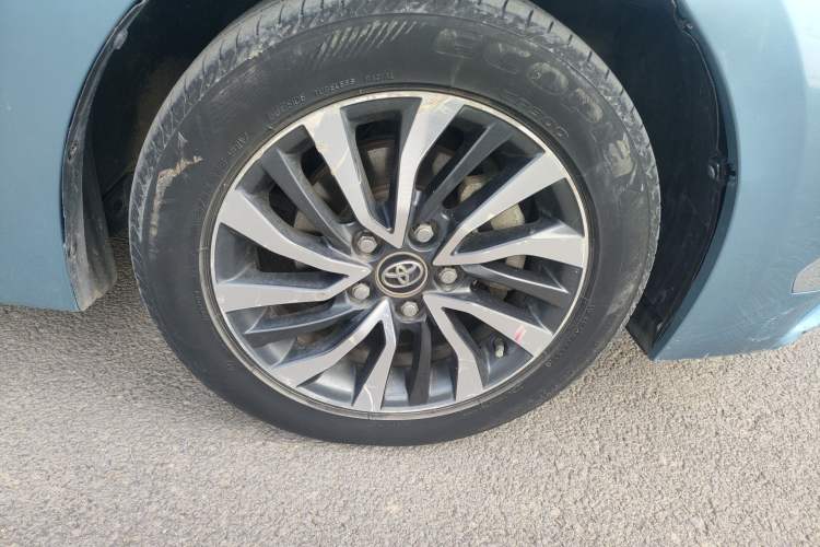 Used Toyota Corolla 2017 Revised Dual-Engine 1.8L E-CVT Elite Edition
