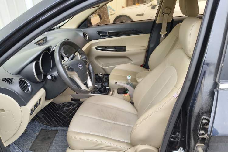 Used Changan Eado 2012 1.6L Manual Luxury Version China IV Standard