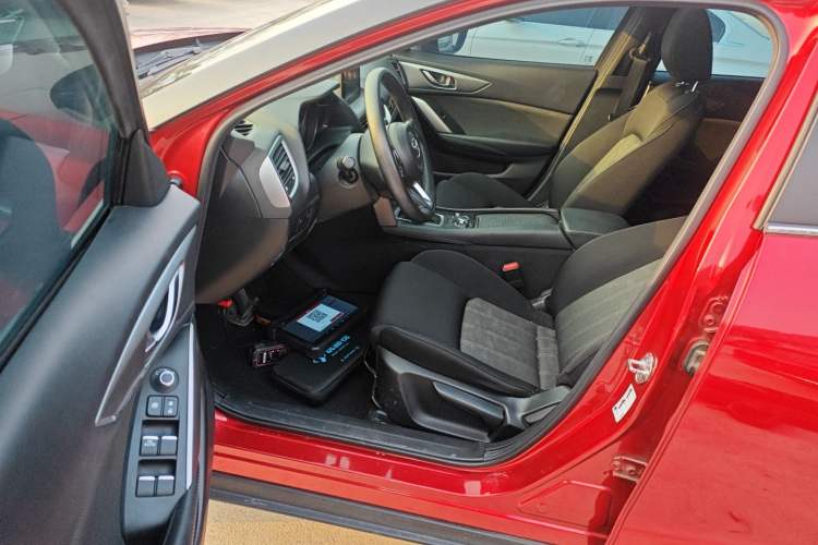 Used Mazda CX-4 2018 2.0L Automatic Two-Wheel Drive Blue Sky Exploration Version China V Standard