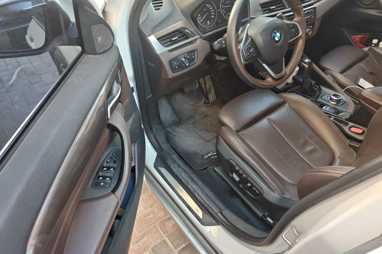 Used BMW X1 2018 xDrive20Li Luxury Edition
