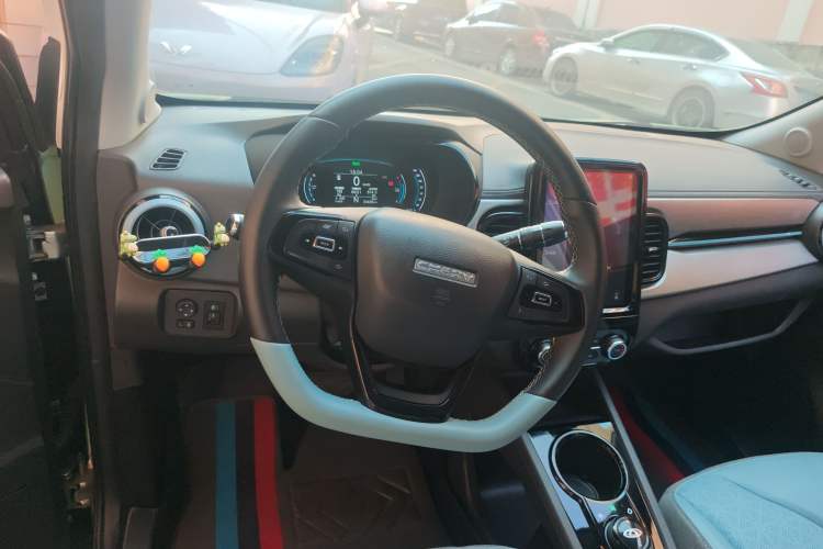 Used Chery Little Ant 2022 Sweet Pink Edition Half-Sugar Version Lithium Iron Phosphate 30 kW 301 km
