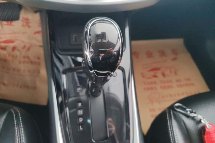 Used Nissan Tiida 2021 1.6L CVT Smart Drive Edition Gear Lever