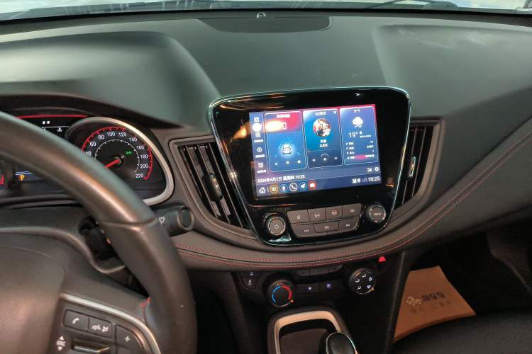 Used Chevrolet Monza 2020 Light Hybrid RS 330T Automatic Comfort Edition