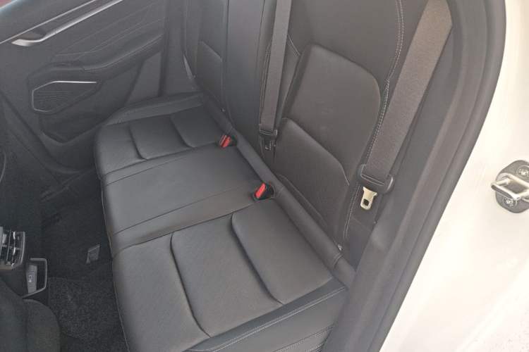 Used Geely Auto Emgrand 2023 4th Generation Champion Edition 1.5L CVT Prestige Model