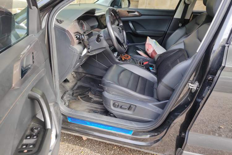 Used Volkswagen Tharu 2021 280TSI Two-Wheel-Drive Luxury Plus Edition Driver Seat