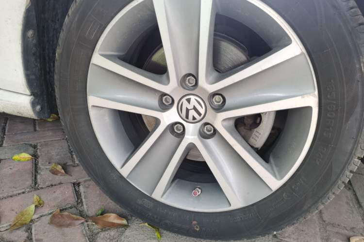 Used Volkswagen Polo 2016 1.6L Automatic Comfort Model