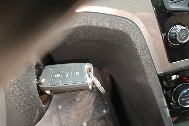 Used Volkswagen Lamando 2017 280TSI DSG Comfort Edition