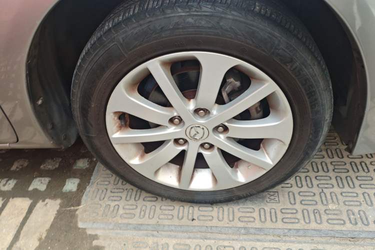 Used Mazda 6 2013 2.0L Automatic Fashion Edition Right Front Wheel Hub