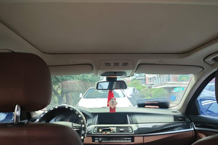 Used BMW 5 Series 2014 520i Elegant Edition