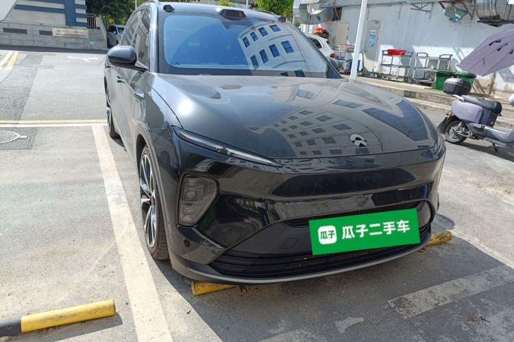 Used Nio ES8 2023 100kWh Signature Edition
