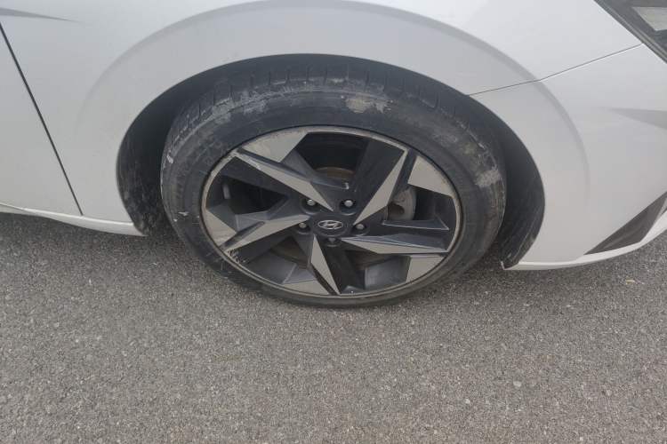 Used Hyundai Elantra 2022 1.5L CVT LUX Prestige Edition
