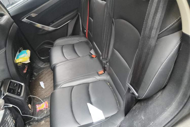 Used Geely Auto Emgrand X7 Sport 2020 1.8TD DCT ZhiZun PRO
