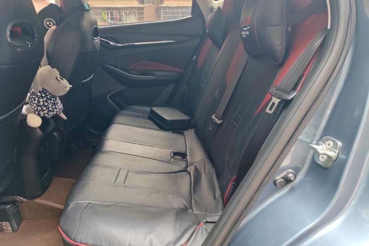Used CHANGAN OSHAN X5 2021 Revised Version 1.5T DCT Luxury Edition
