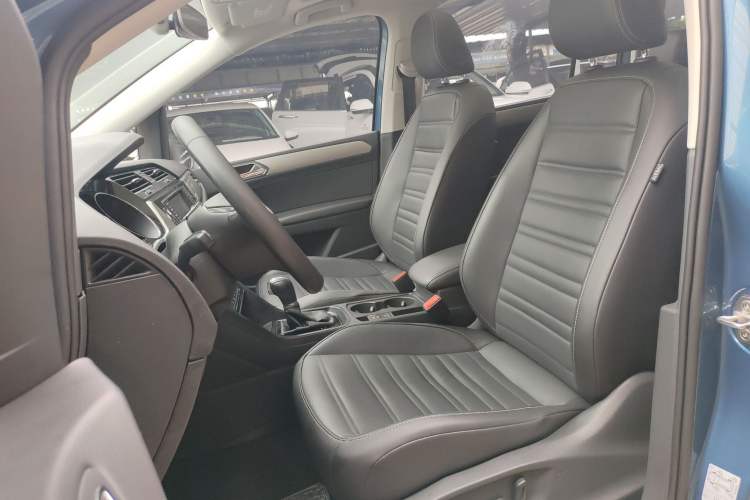 Used Volkswagen Touran 2021 Volkswagen Touran L 280TSI DSG Boundary Edition 7-Seater