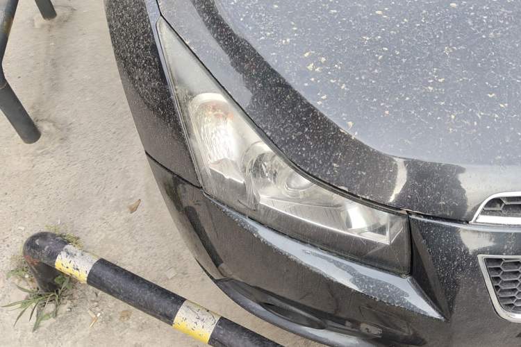 Used Chevrolet Cruze 2012 1.8L SE AT Right Front Headlight