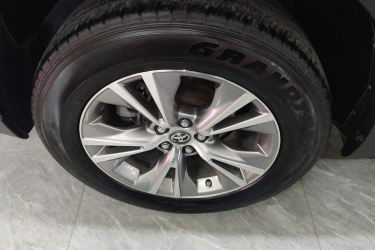 Used Toyota Highlander 2015 2.0T Four-Wheel Drive Elite Edition 7-Seater