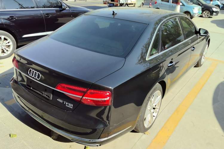 Used Audi A8 2017 A8L 45 TFSI quattro Comfort model
