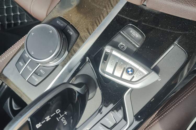 Used BMW 5 Series 2020 525Li M Sport Package