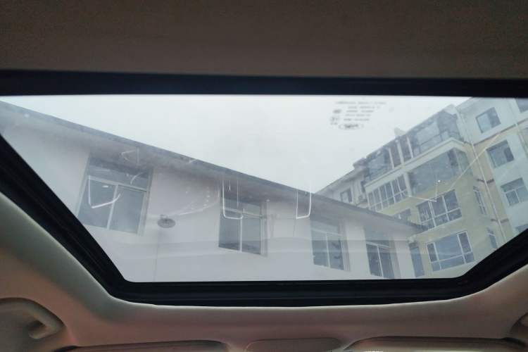 Used Ford Edge 2016 EcoBoost 245 Four-Wheel Drive Titanium 7-Seater Headliner