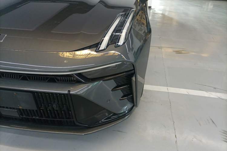 Used Lynk & Co 03 2023 1.5TD DCT JingPro
