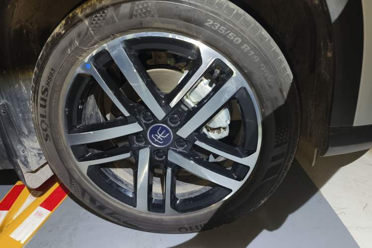 Used BYD Song L DM-i 2024 112 km Beyond Edition
