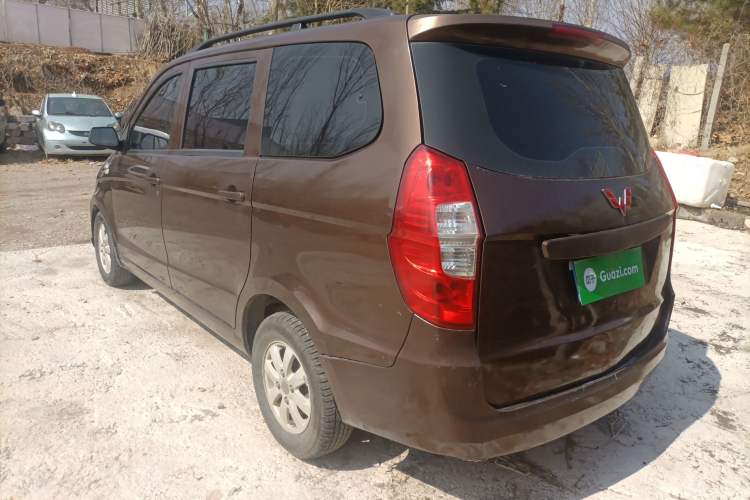Used Wuling Hongguang 2014 1.5L S Standard Version
