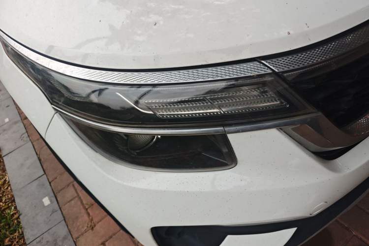 Used Kia KX3 2020 1.5L CVT Smart Edition Right Front Headlight