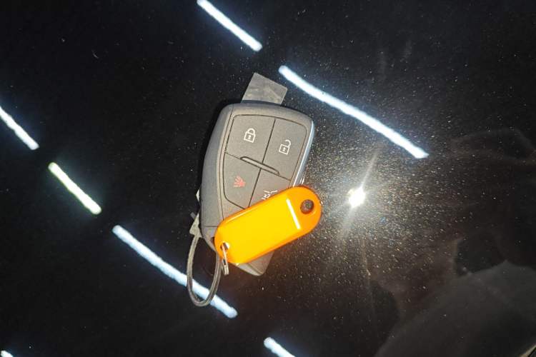 Used Buick Envision 2021 Encore Plus 652T Five-Seat All-Wheel-Drive Luxury Model
