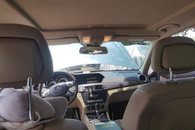 Used Mercedes-Benz C-Class 2011 C 200 CGI Elegant Model
