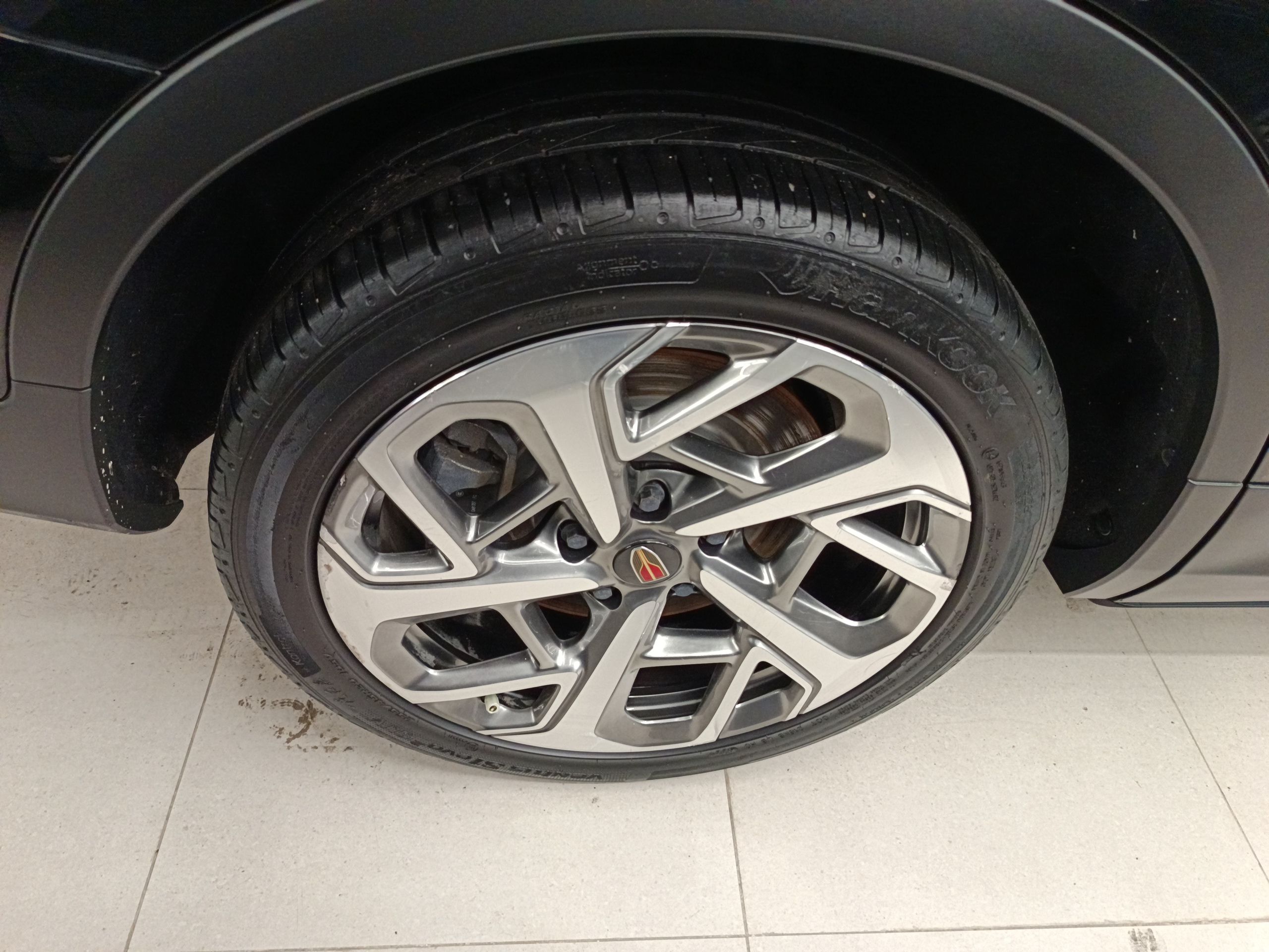 Hongqi HS7 2022 2.0T DCT Two-Wheel Drive Smart Connect Flagship Edition 7 Seats — снимка 11