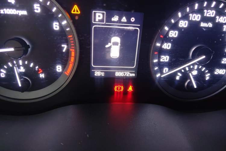 Used Hyundai Tucson 2018 1.6T Dual-Clutch Two-Wheel Drive 15th Anniversary Special Edition