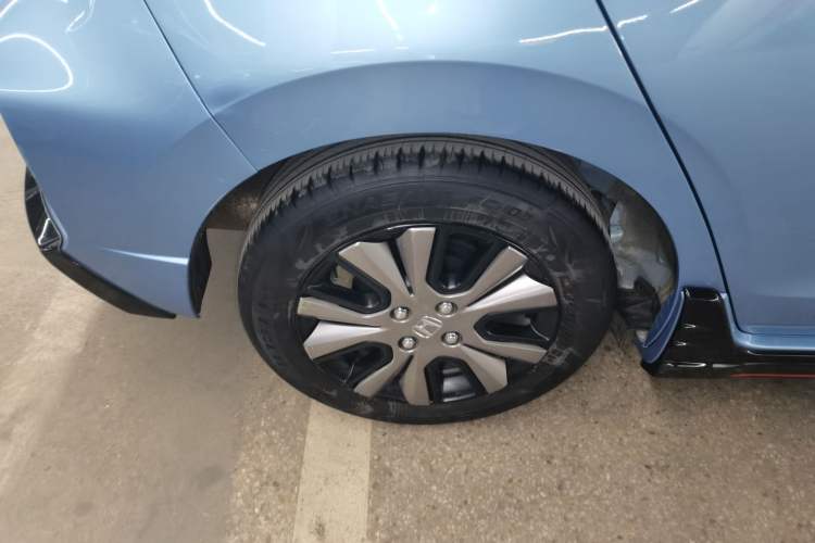 Used Honda Fit 2021 1.5L CVT Trendy Sports Edition Right Rear Wheel Hub