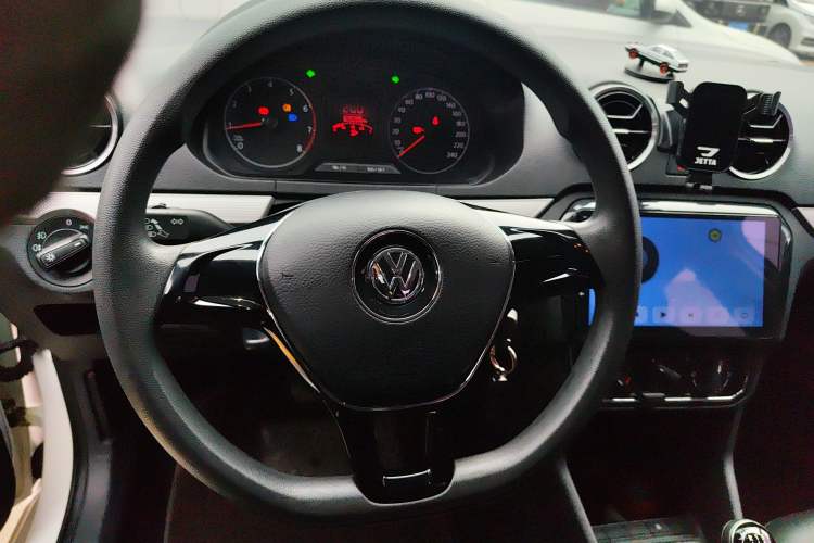 Used Volkswagen Jetta 2017 1.5L Manual Comfort Model
