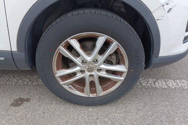 Used Baojun 560 2016 1.8L Manual Value Edition
