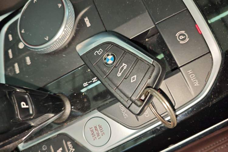 Used BMW 3 Series 2020 320i Sport Package
