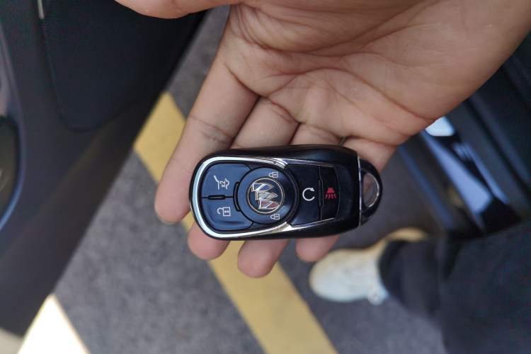 Used Buick Enclave 2022 652T 4x4 Prestige Flagship 7-Seater