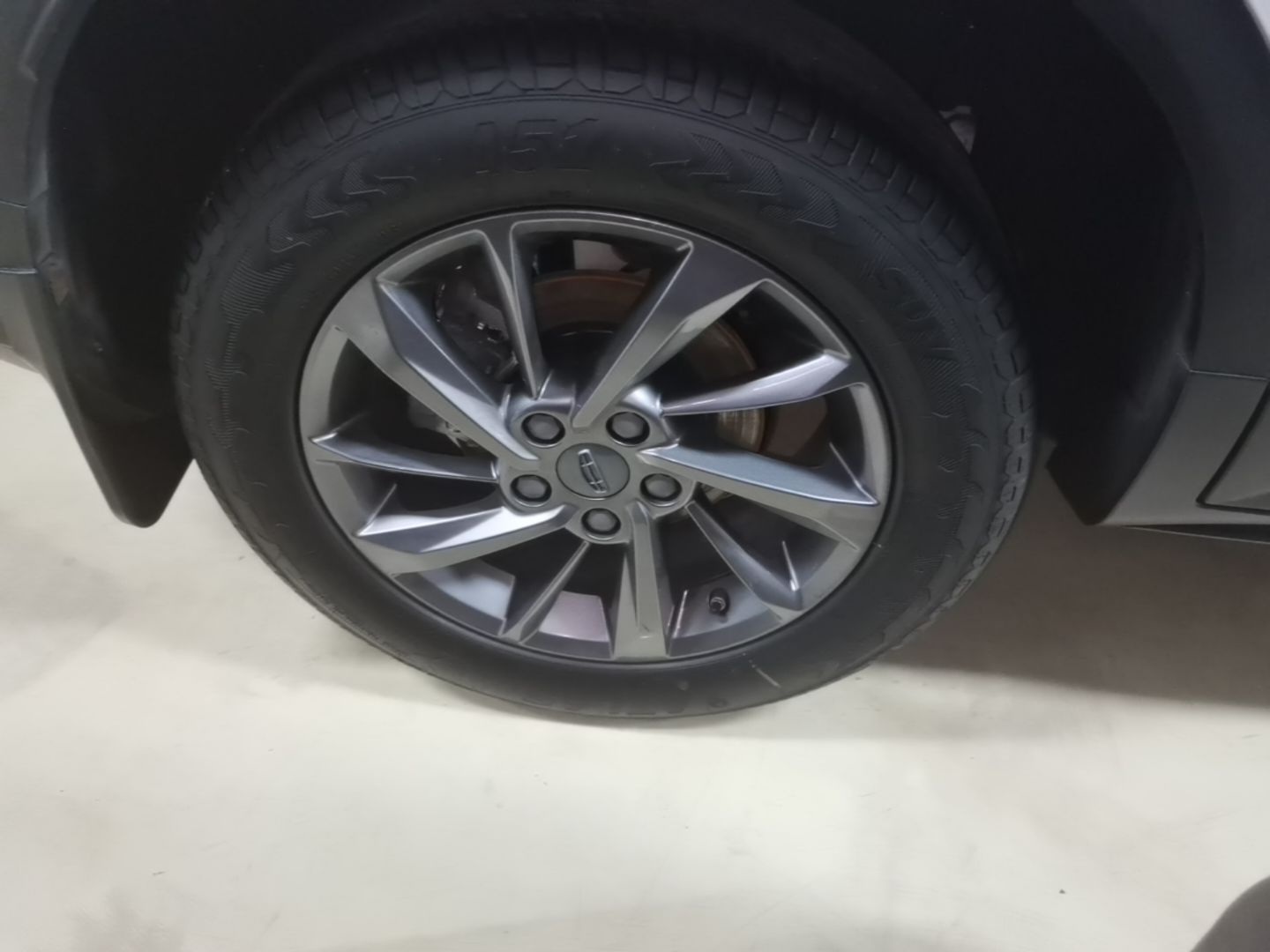 Geely Auto Coolray 2024 1.5T DCT Longteng Edition — снимка 11