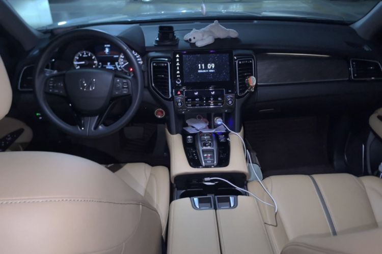 Used Honda UR-V 2020 370TURBO Four-Wheel Drive Prestige Edition Center Console