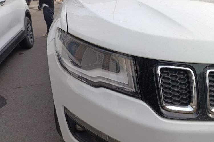 Used Jeep Compass 2017 200T Automatic Family Edition
