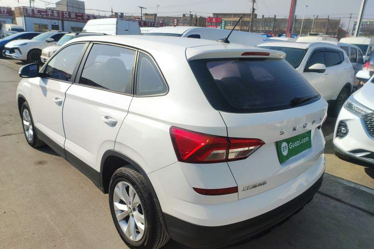 Used Skoda Kamiq 2020 1.5L Automatic Standard Edition Exterior 3