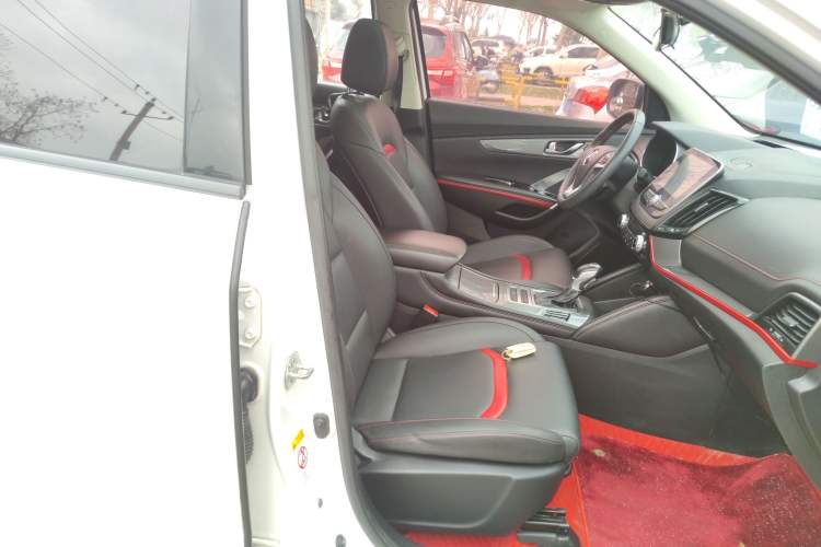 Used Changan CS55 2017 1.5T Automatic Colorful Edition