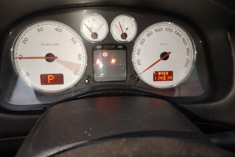 Used Peugeot 307 2010 Sedan 1.6L Automatic Comfort Edition
