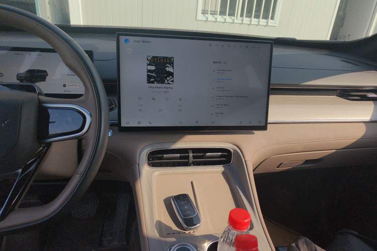 Used Chery Tiggo 8 PLUS 2025 290TGDI DCT Prestige 5-Seater
