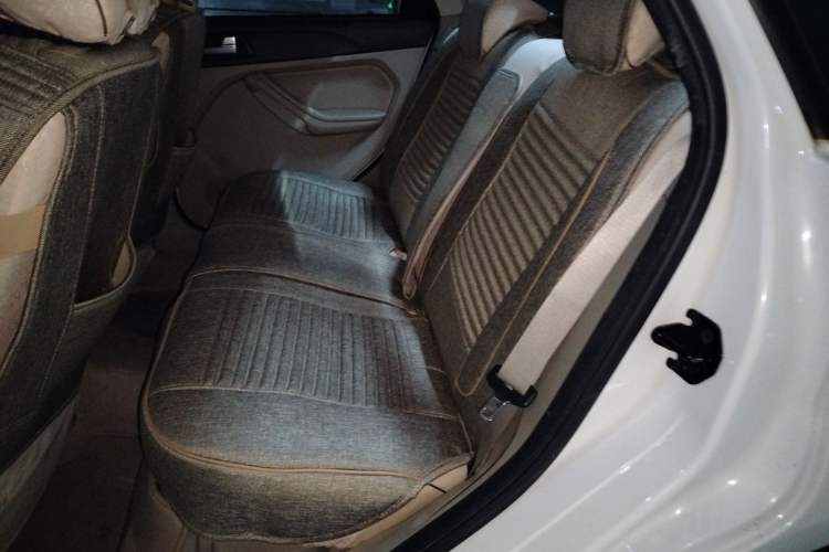 Used Ford Focus 2013 Sedan Classic 1.8L Automatic Base Model