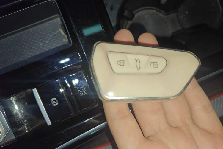 Used Volkswagen Lamando 2023 Lavida L 280TSI DSG Cool & Spicy Edition