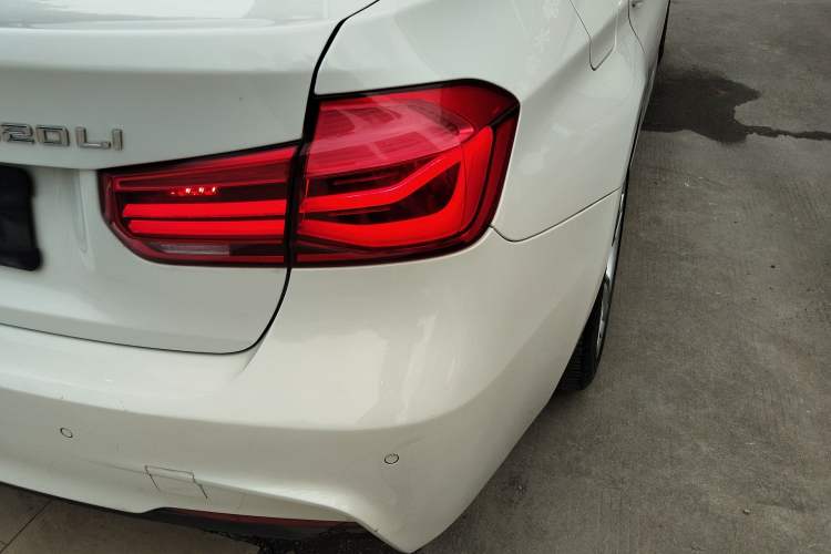 Used BMW 3 Series 2018 320Li Leading Model M Sport Package