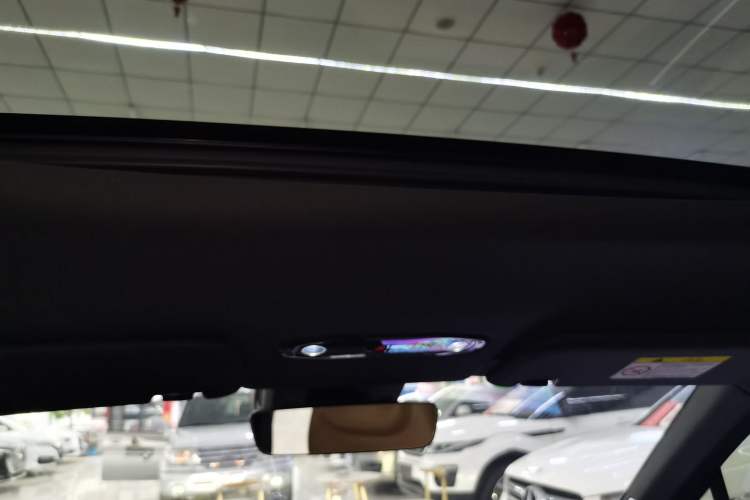 Used Geely Galaxy L7 2023 1.5T 115 km Starship Headliner