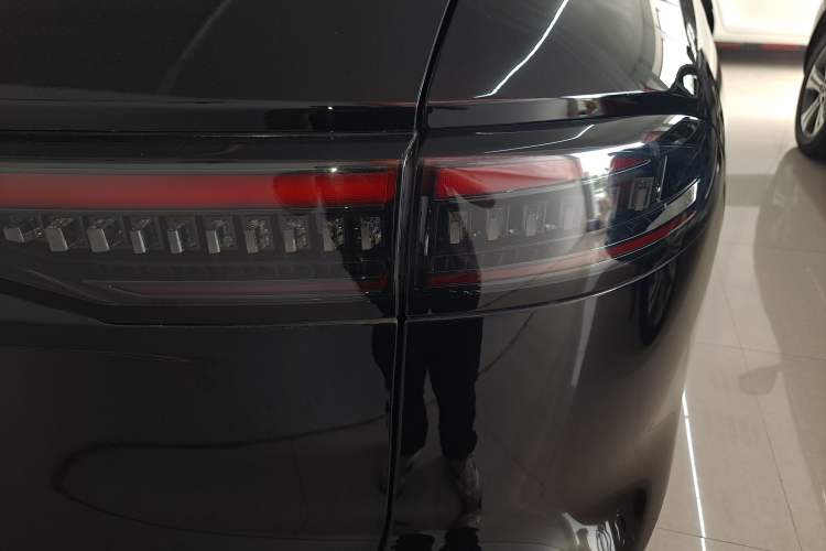 Used Chery Fengyun T9 2024 120 Long-Range Standard Version 5 Seats Lithium-NMC Battery
